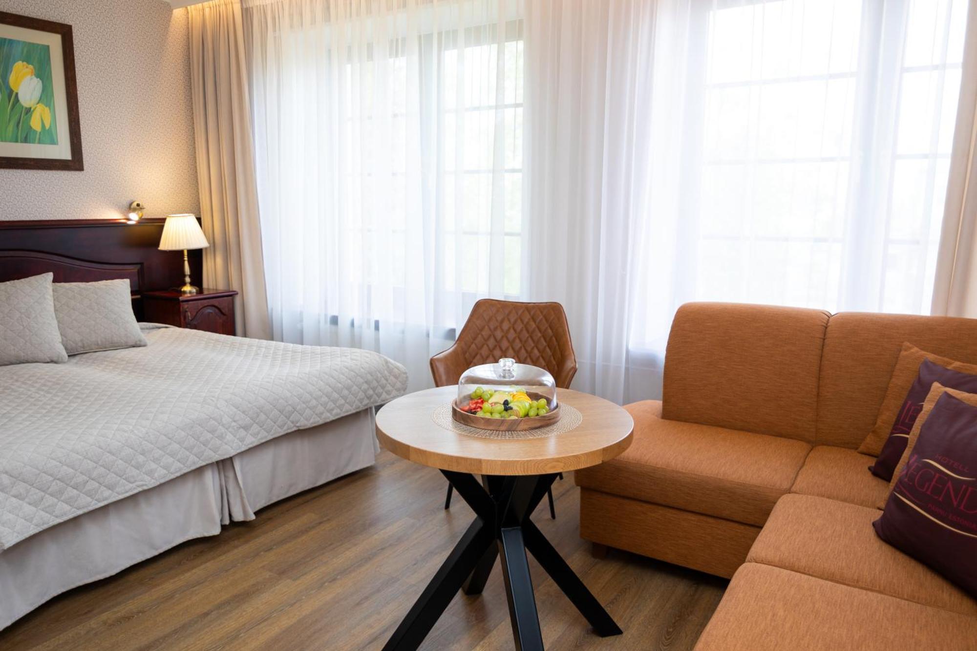 Hotel Legend Parnu Luaran gambar